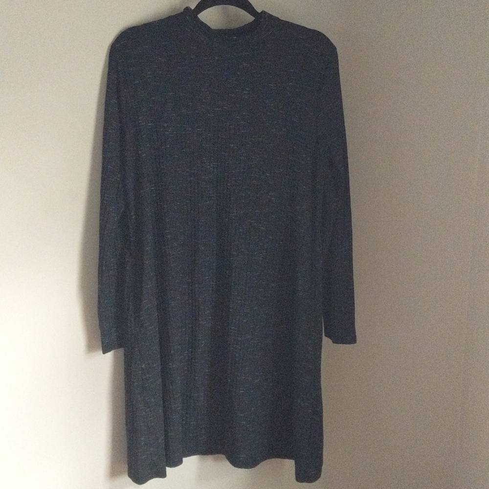 Black midi dress